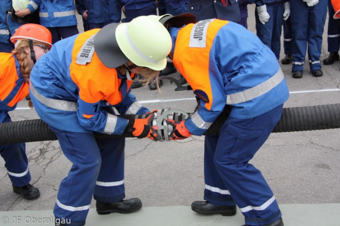 Knappe Duelle beim Allgaeuer Feuerwehrtag